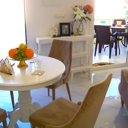 شقة Apartament Nerja نيرخا