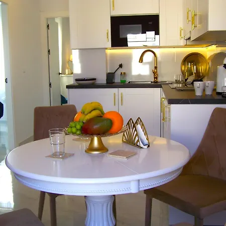 Apartament Nerja Apartment *