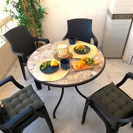 Apartament Nerja *