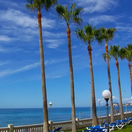 Apartament Nerja شقة *